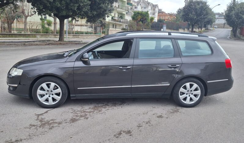 PASSAT  STATION WAGON pieno